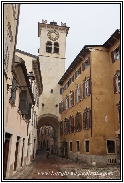 Rovereto_městská_věž