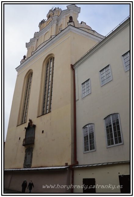 Vilnius_kostel_sv.Jana_Křtitele_a_sv.Jana_Evangelisty__01