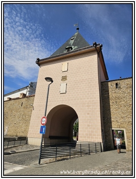 Levoča_Košická_brána