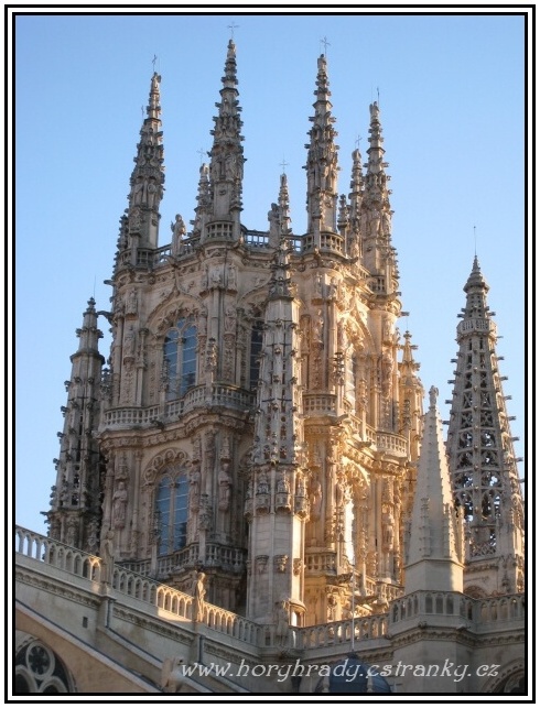 Burgos_katedrála_Panny_Marie__01