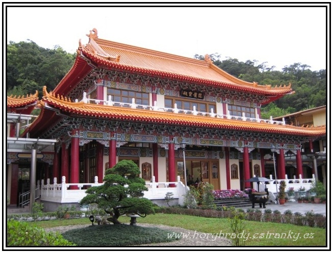 Taipei_budhistický_chrám__03