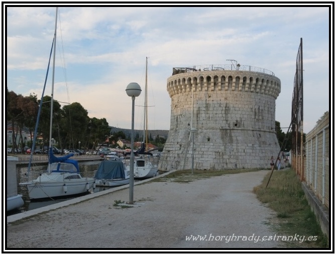 Trogir_bašta_pevnosti_sv.Marka__02