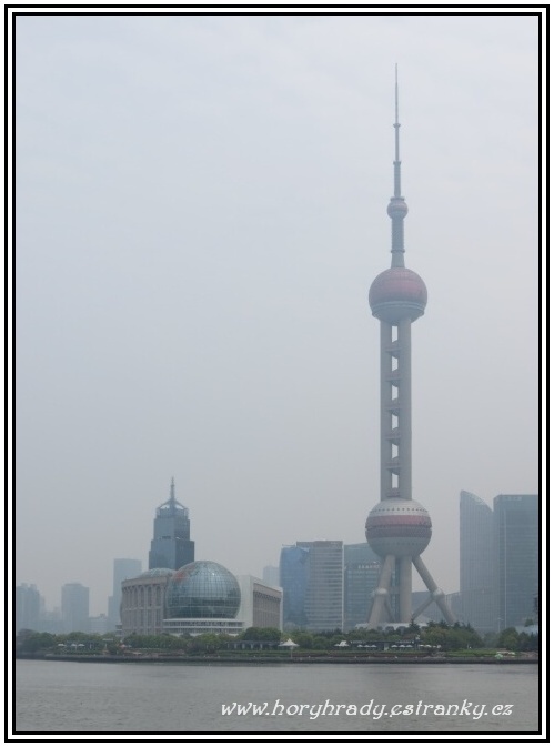 Šanghaj_Oriental_Pearl_Tower