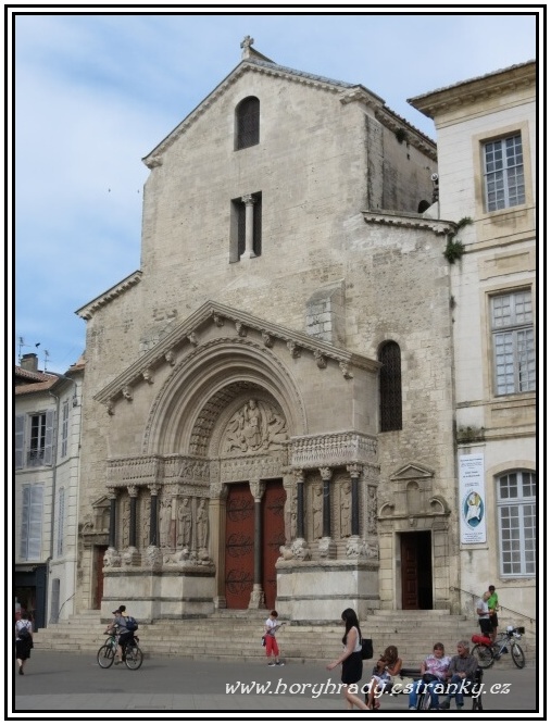 Arles_katedrála_st.Trophime