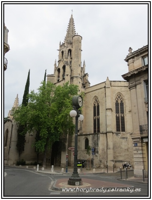 Avignon_basilica_st.Pierre