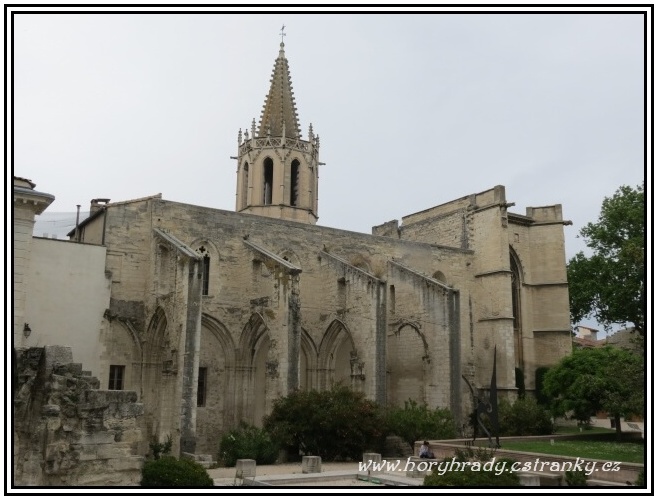 Avignon_chrám_st.Martial__02