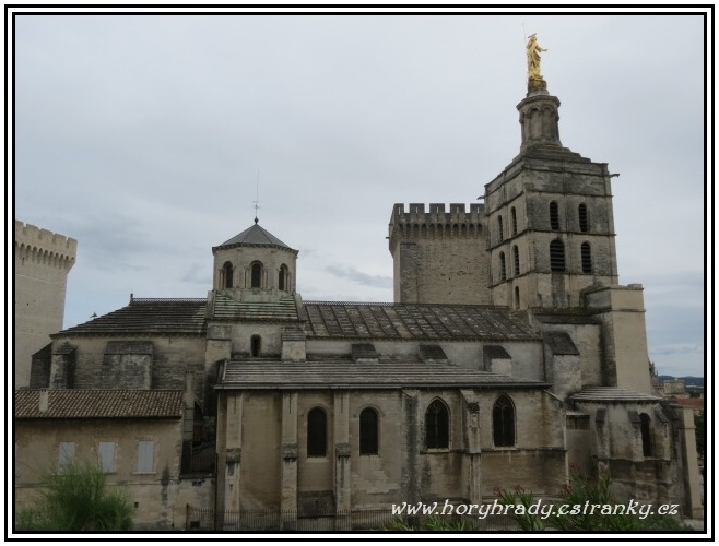 Avignon_katedrála_Notre_Dame_des_Doms__01