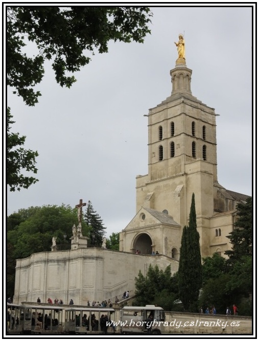 Avignon_katedrála_Notre_Dame_des_Doms__02