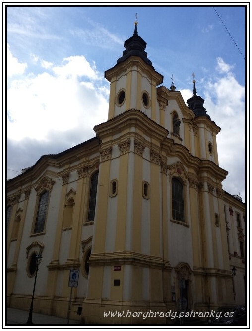 Plzeň_kostel_sv.Anny_a_sv.Růženy_Limské__01