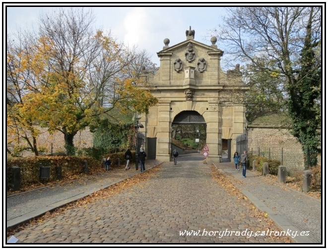 Praha_Vyšehrad_Leopoldova_brána