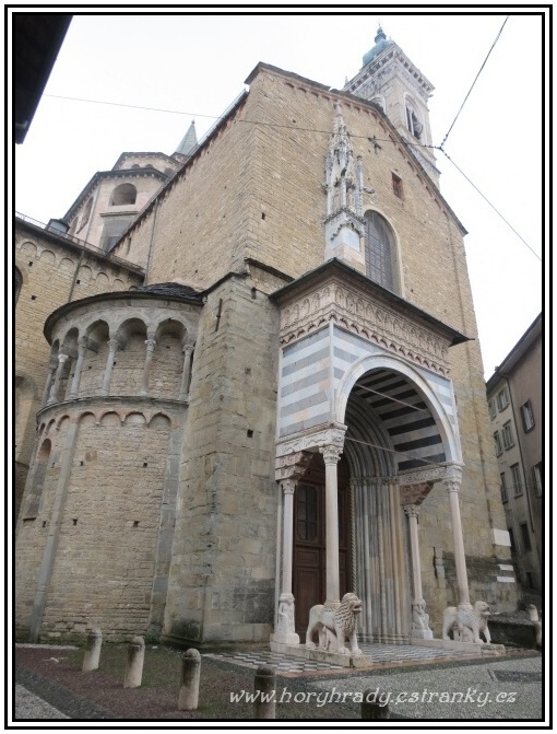 Bergamo_kostel_Panny_Marie_Sněžné__02