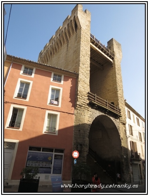 Carpentras_porte_d´Orange