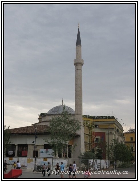 Tirana_Edhem_Beyova_mešita