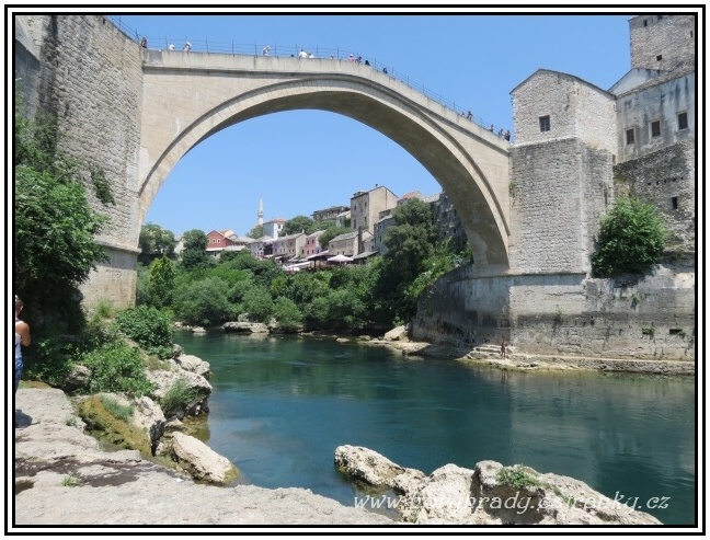 Mostar_Starý_most__02
