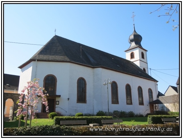 Brauneberg_interdenominační_kostel