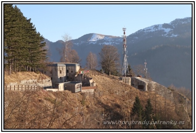 Forte_Belvedere__01