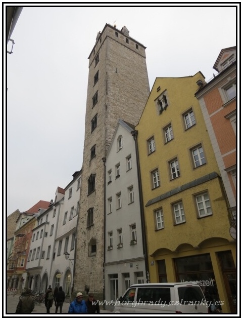 Regensburg_Zlatá_věž