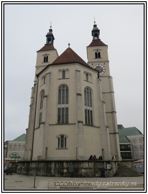 Regensburg_Nový_farní_kostel