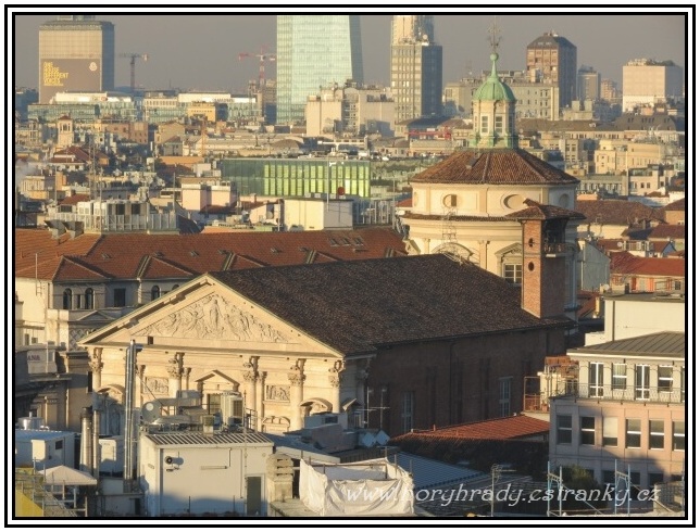 Milano_kostel_sv.Fidelise