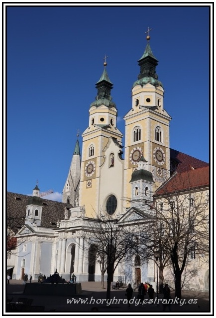 Brixen_katedrála_Nanebevzetí_Panny_Marie