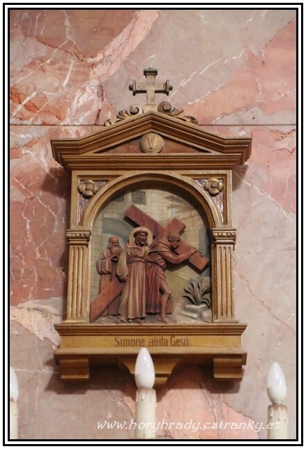 Comacchio_kostel_Nejsvětějšího_růžence__05