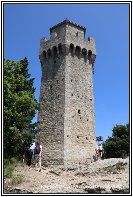 San_Marino_pevnost_La_Montale__02